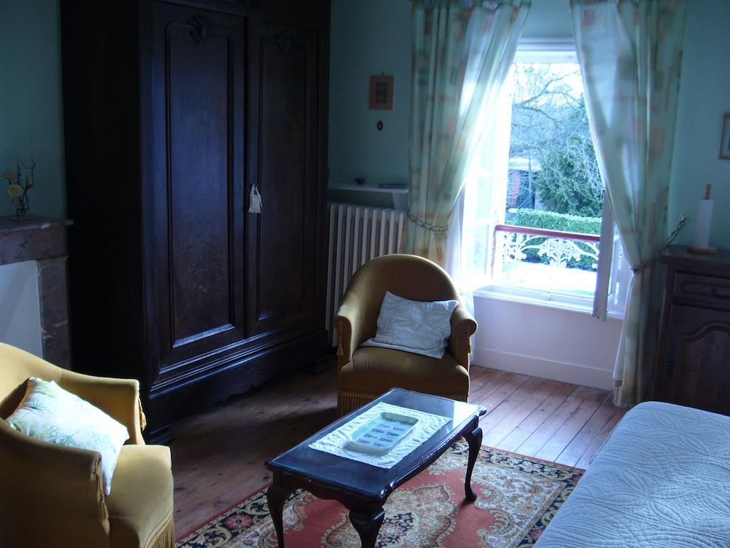 Ferme De Dauval Bed & Breakfast Mandeville-en-Bessin Phòng bức ảnh